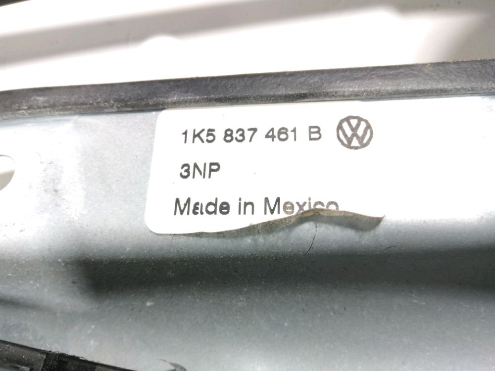 Lève-vitre électrique avant gauche