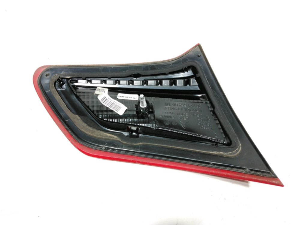 Feu arrière intérieur droit