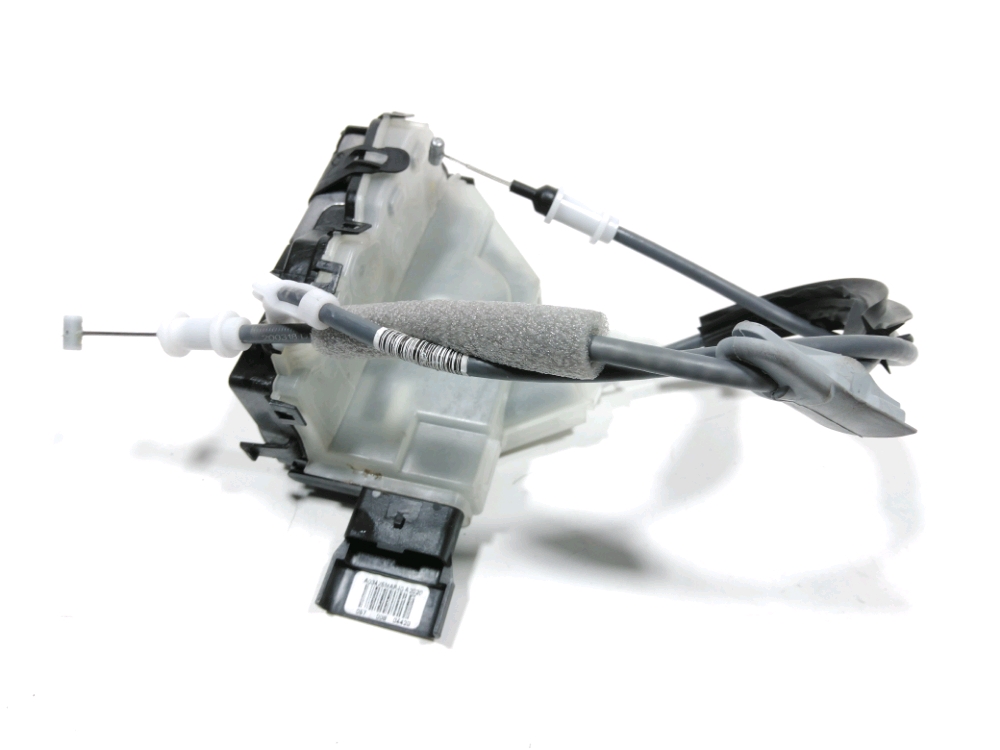 Serrure de porte avant droite