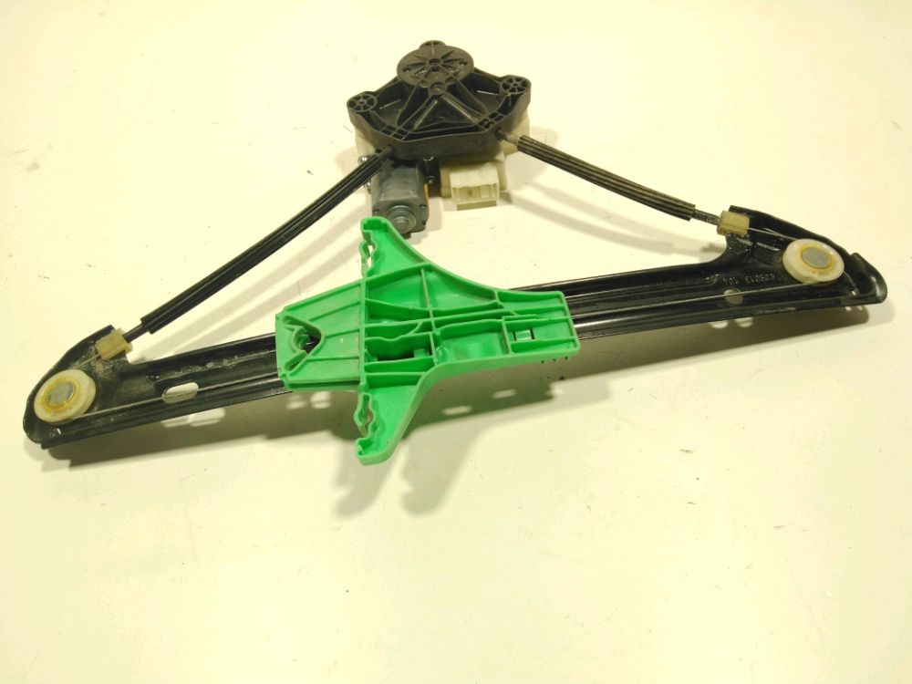 Lève-vitre électrique arrière droit