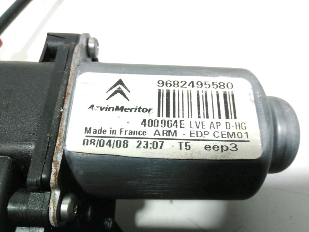 Lève-vitre électrique avant droit