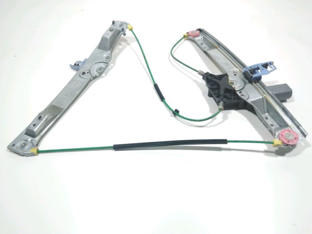 Lève-vitre électrique avant gauche