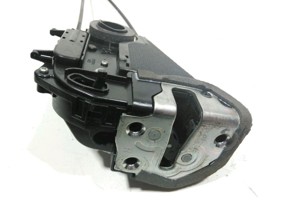 Serrure de porte arrière droite