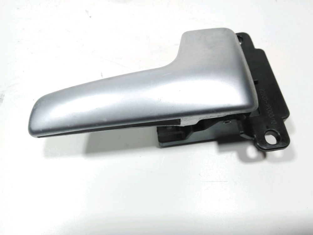 Poignée intérieure porte arrière droite