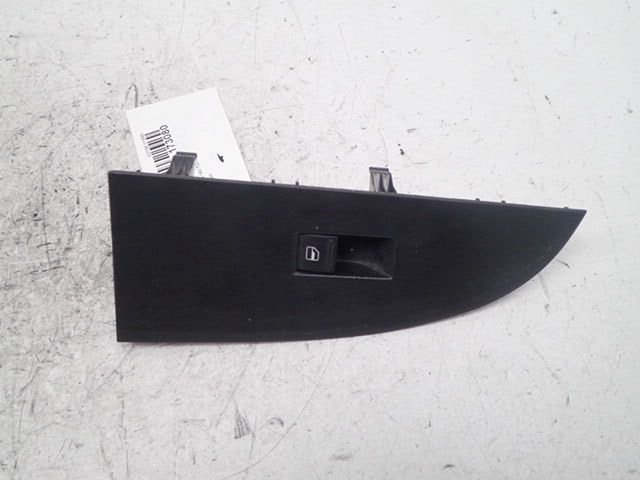 Commande lève-vitre avant droit