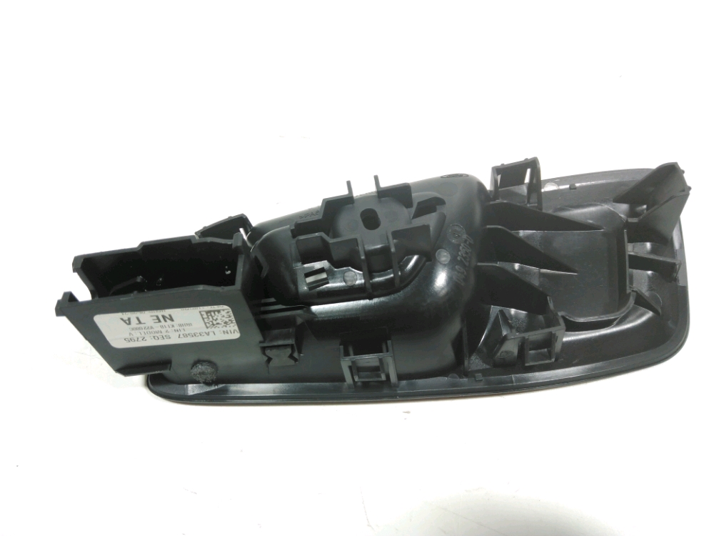 Poignée intérieure porte avant droite