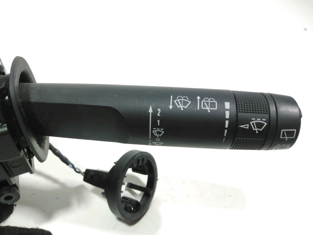 Commande sous-volant