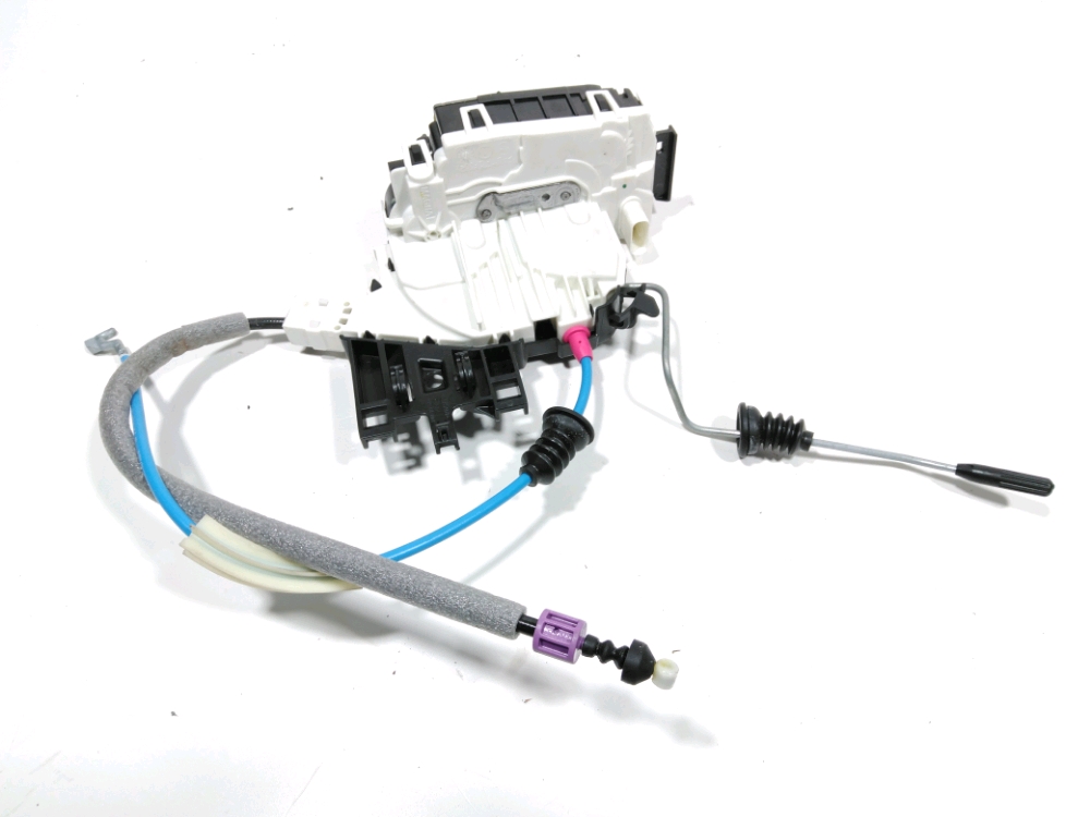 Serrure de porte arrière droite