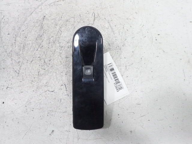 Commande lève-vitre avant droit