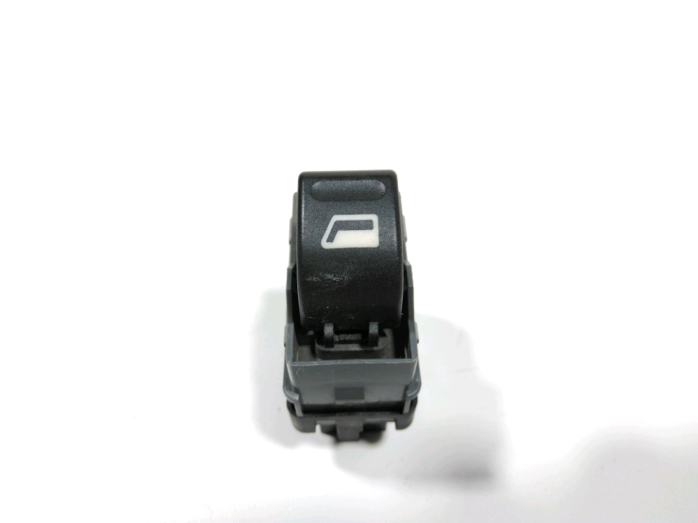 Commande lève-vitre avant droit