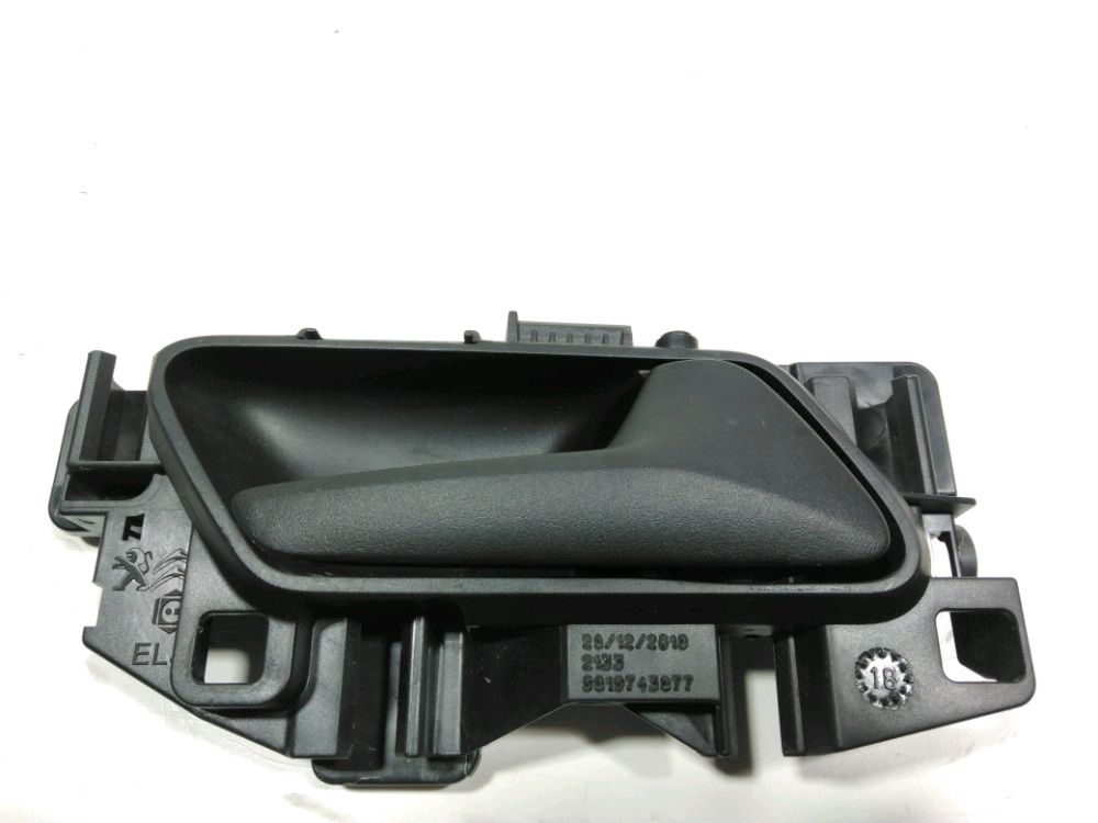 Poignée intérieure porte avant droite