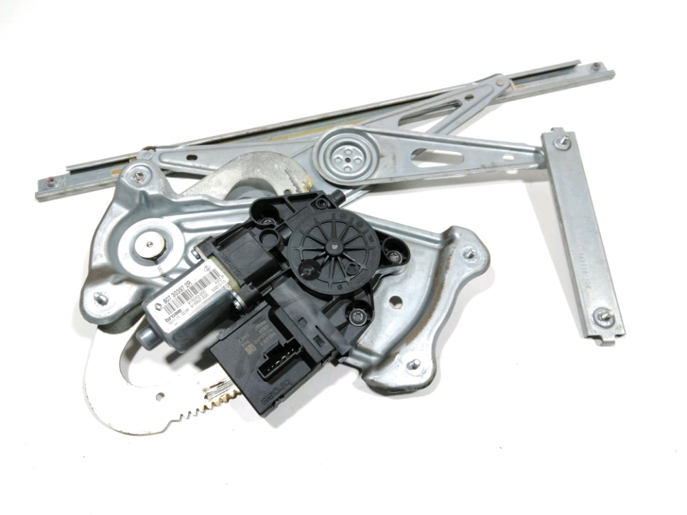 Lève-vitre électrique avant droit