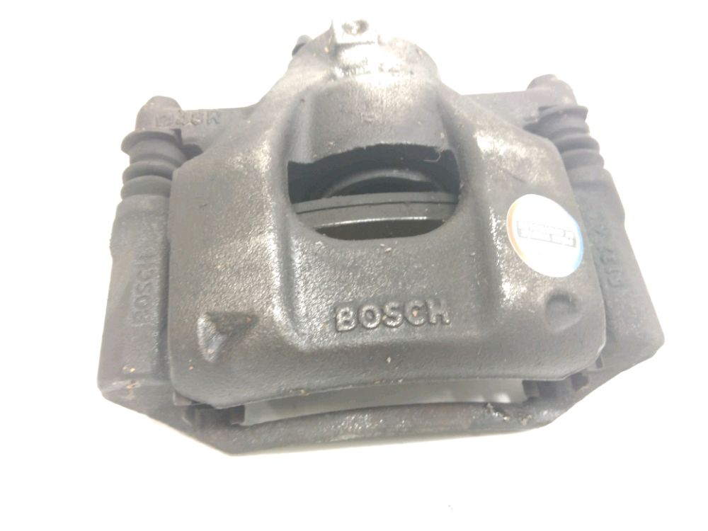 Etrier de frein avant droit