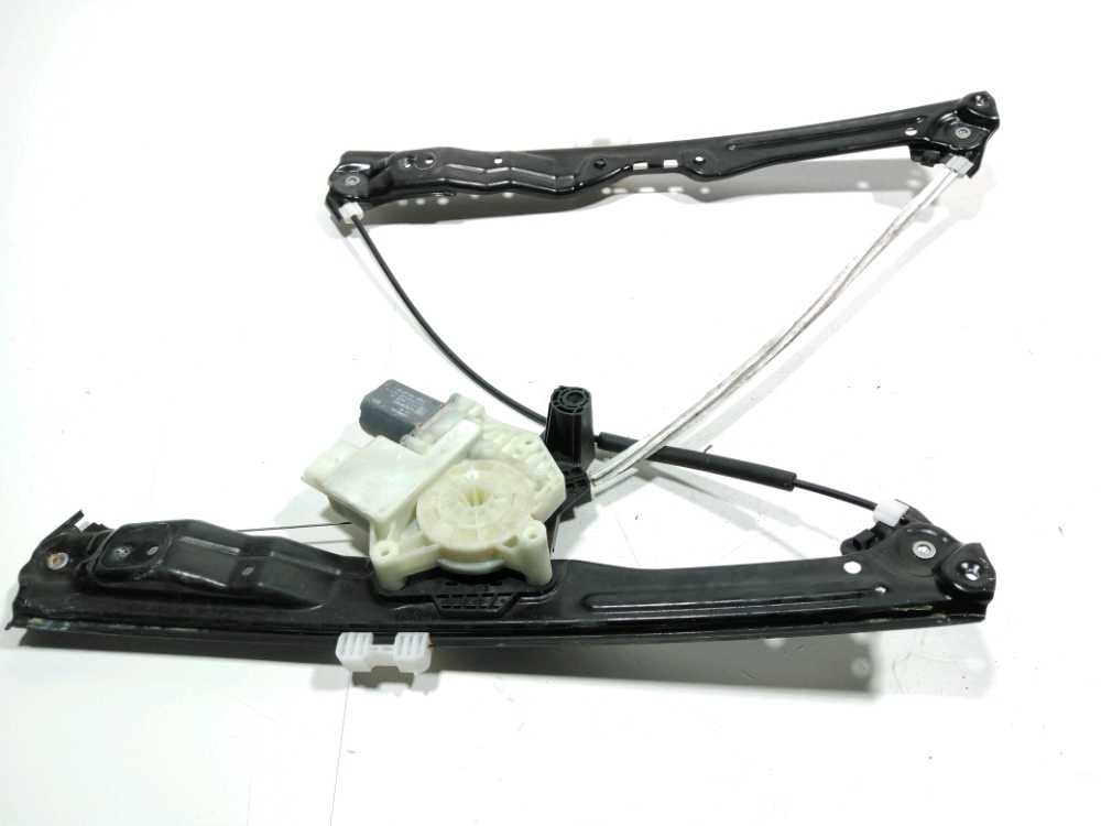 Lève-vitre électrique avant gauche