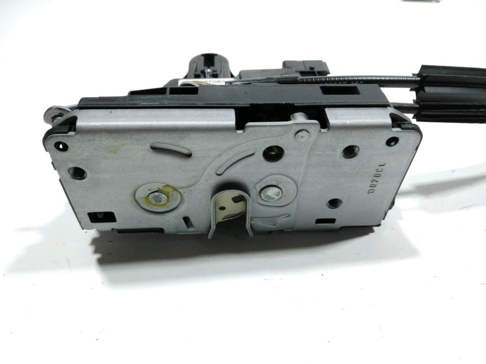 Serrure de porte battante arrière gauche