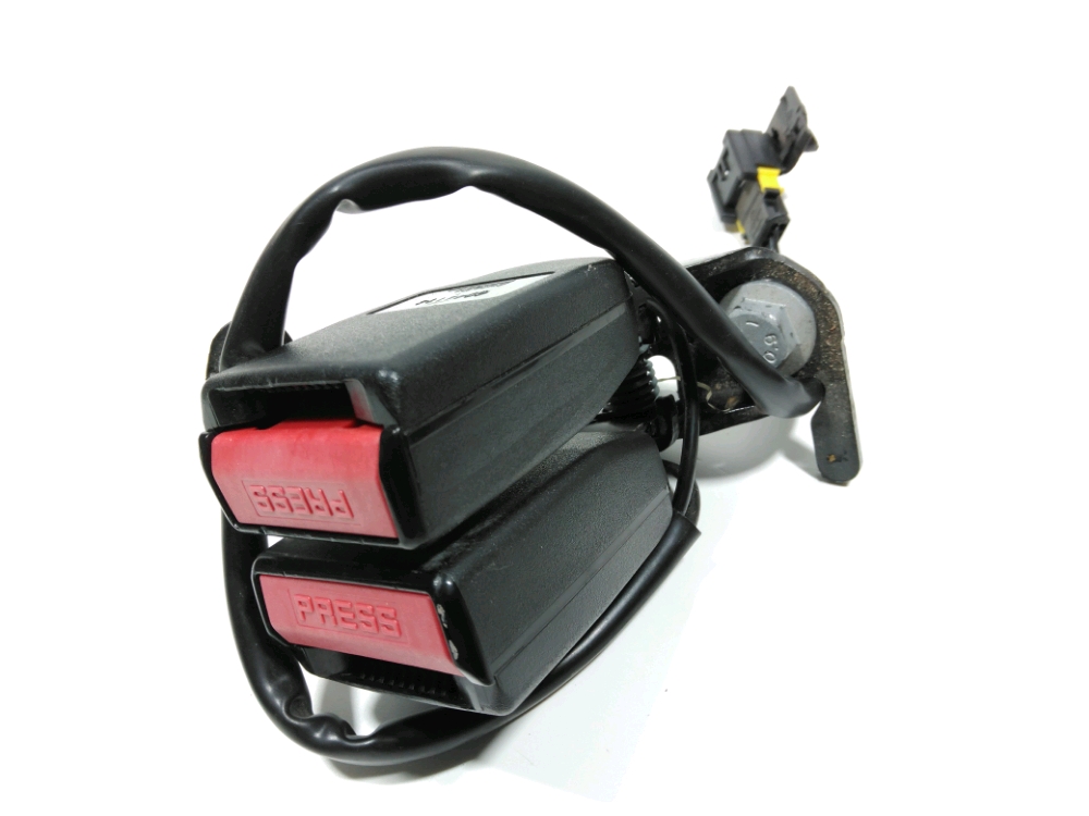 Ancrage ceinture arrière droit