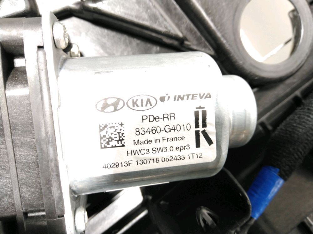 Lève-vitre électrique arrière droit