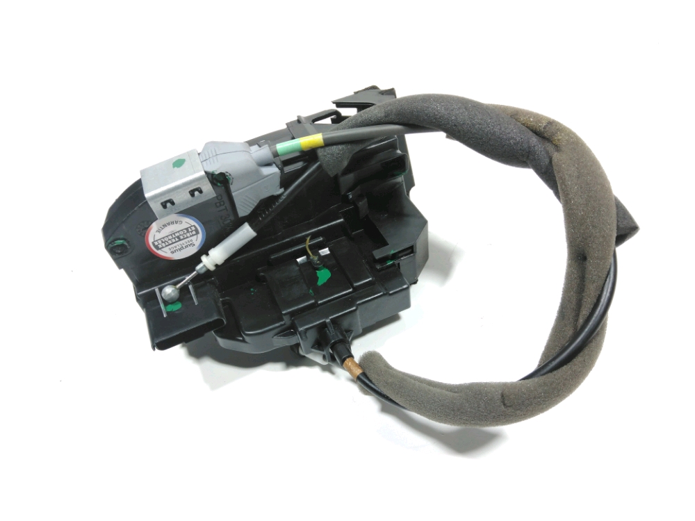 Serrure de porte arrière droite