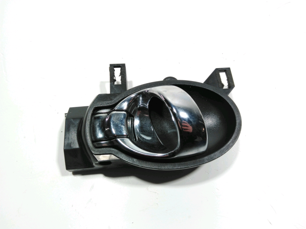 Poignée intérieure porte avant droite