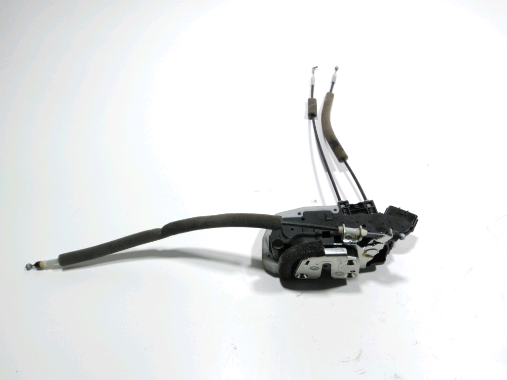 Serrure de porte arrière droite