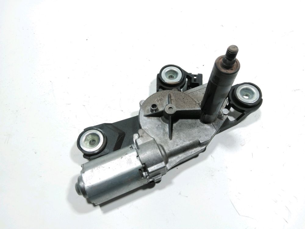 Moteur d'essuie glace arrière