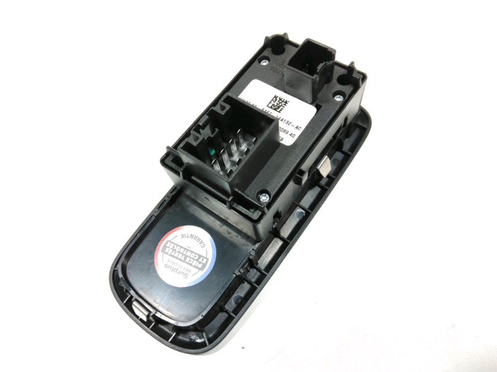 Commande lève-vitre avant gauche