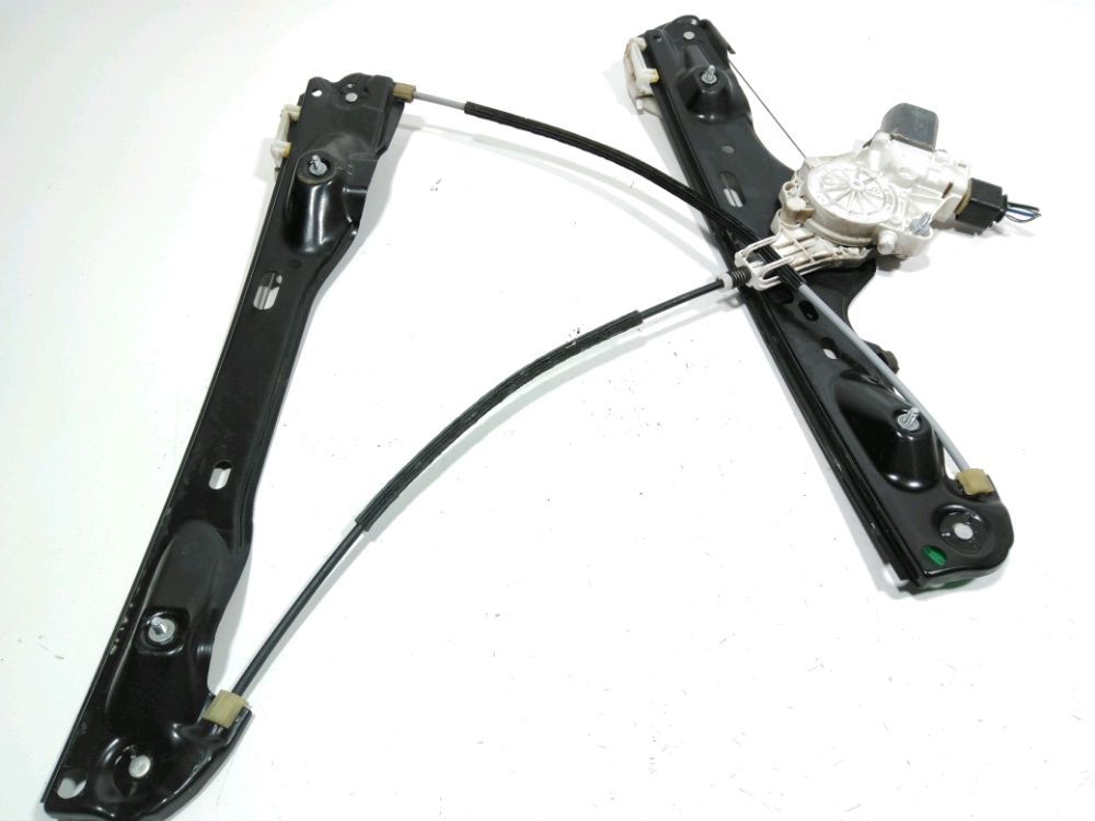 Lève-vitre électrique avant droit