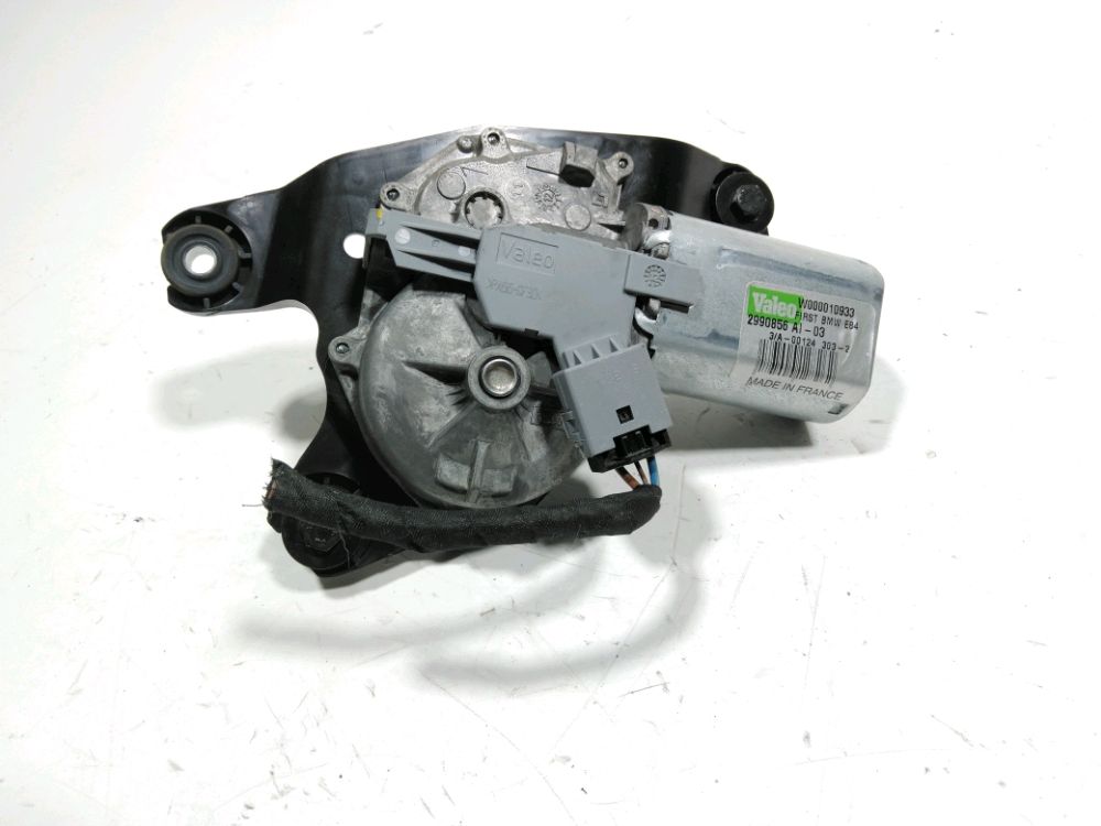 Moteur d'essuie glace arrière