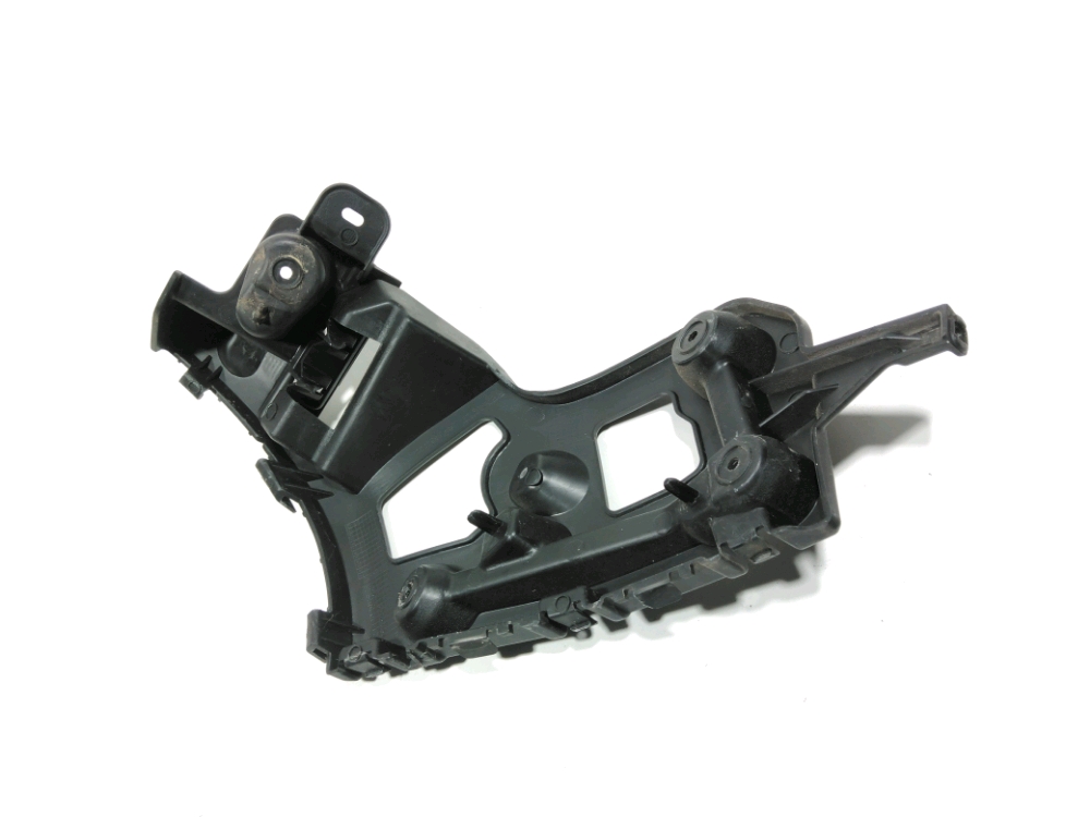 Support droit de pare-choc arrière