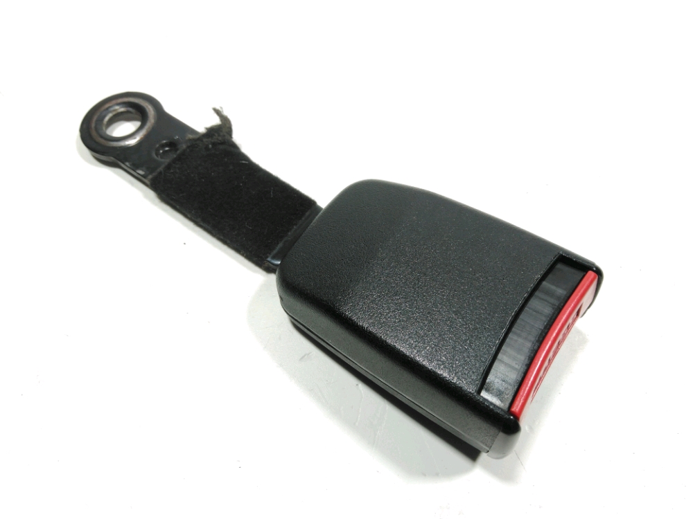 Ancrage ceinture avant droit