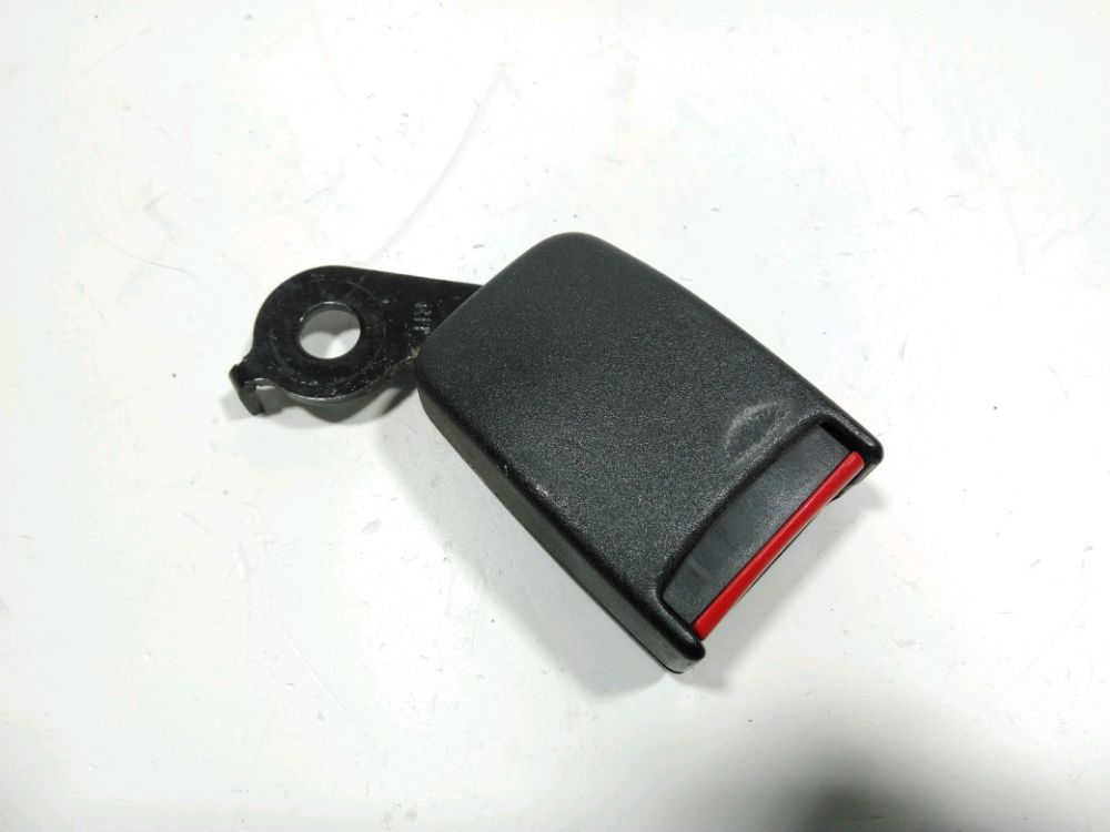 Ancrage ceinture arrière droit