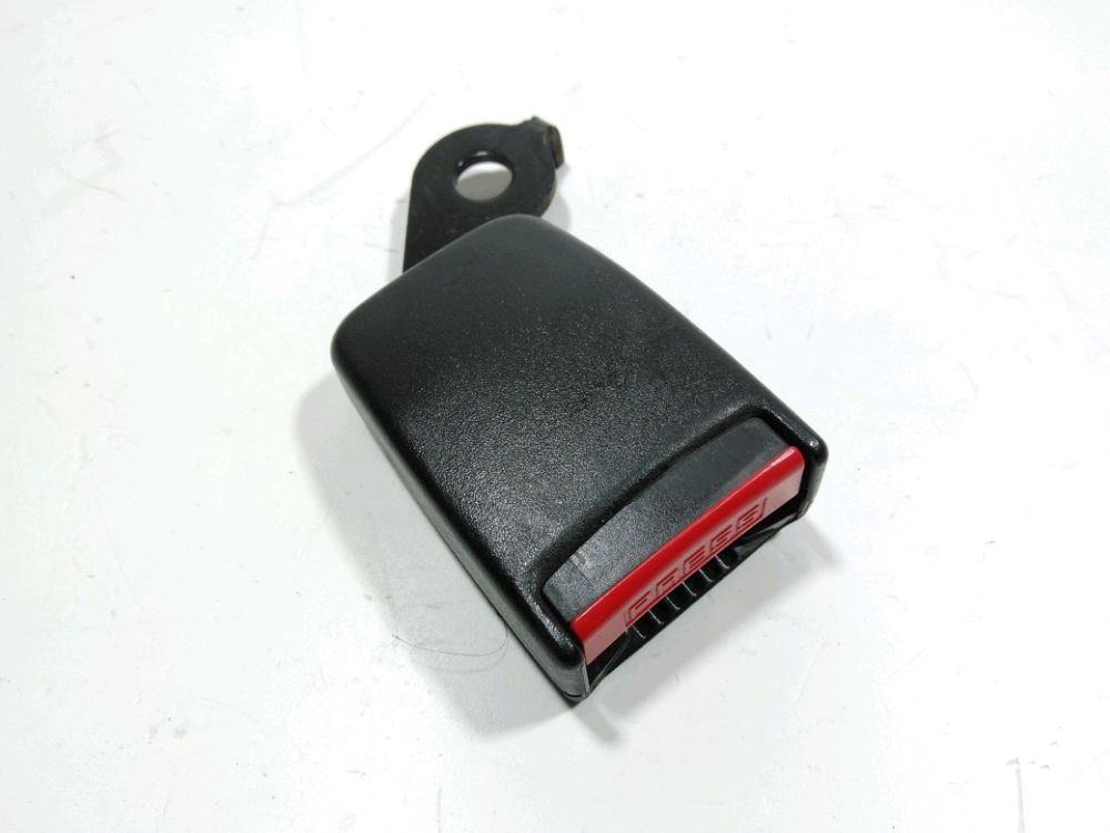 Ancrage ceinture arrière gauche