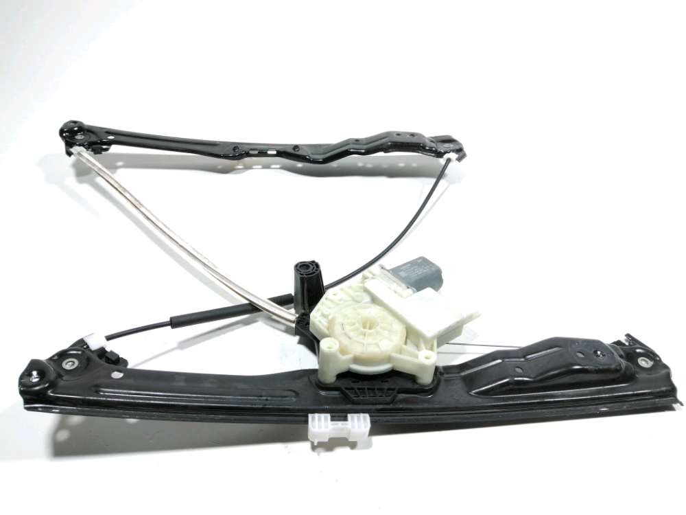 Lève-vitre électrique avant droit