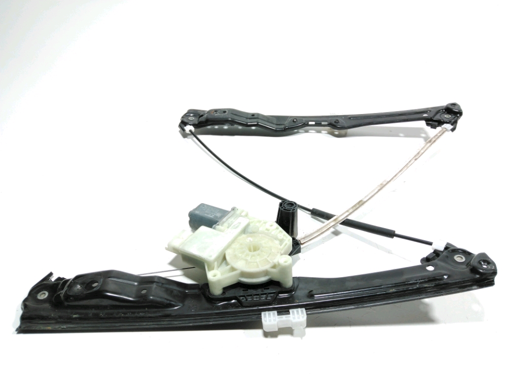 Lève-vitre électrique avant gauche