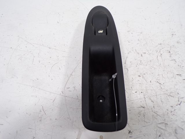 Commande lève-vitre arrière droit