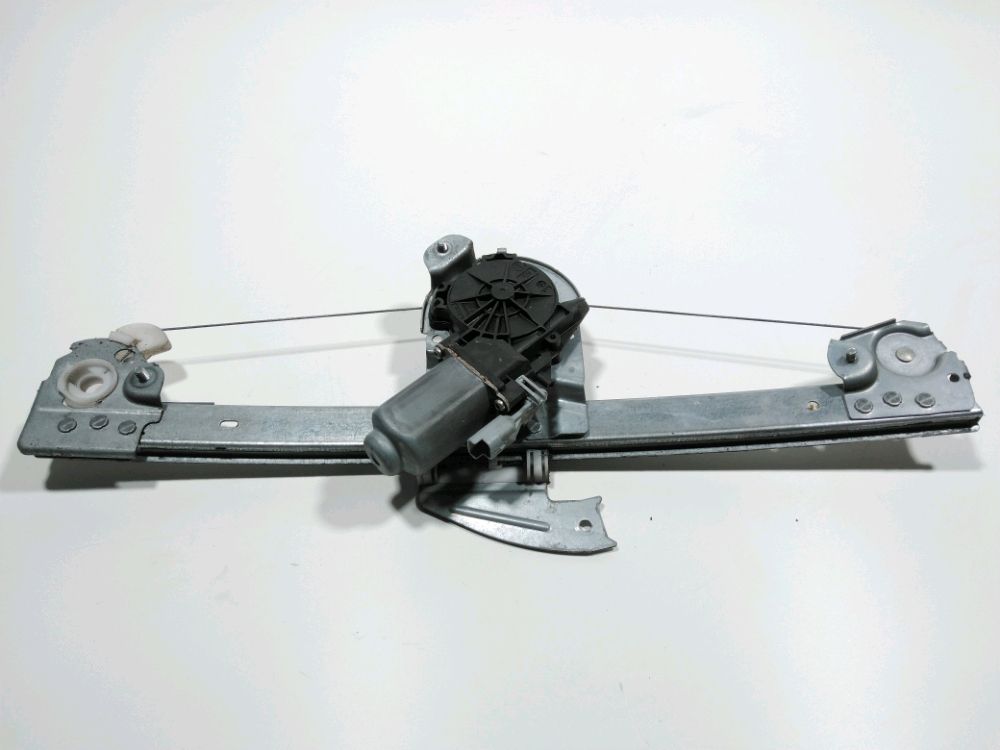 Lève-vitre électrique avant droit