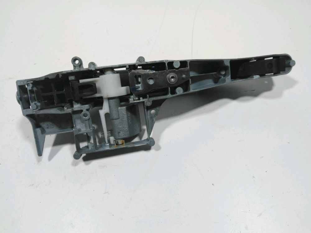 Poignée extérieure avant droite