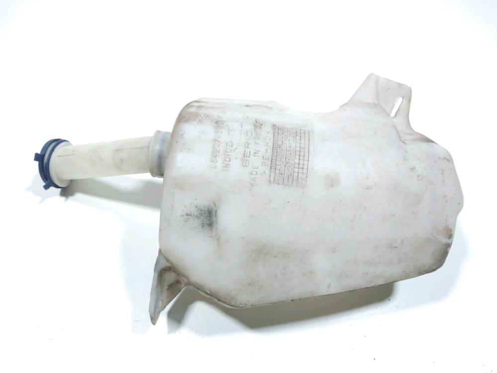 Réservoir de lave glace avant