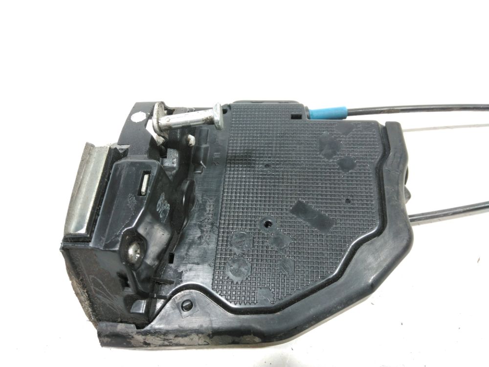 Serrure de porte arrière gauche