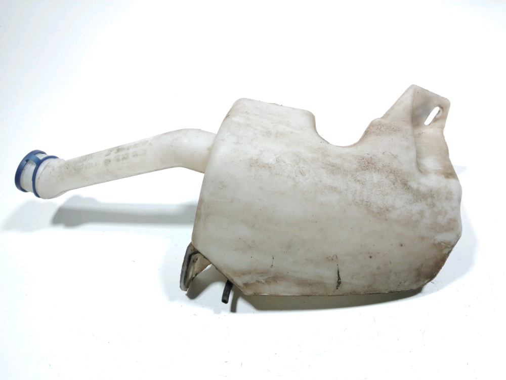 Réservoir de lave glace avant