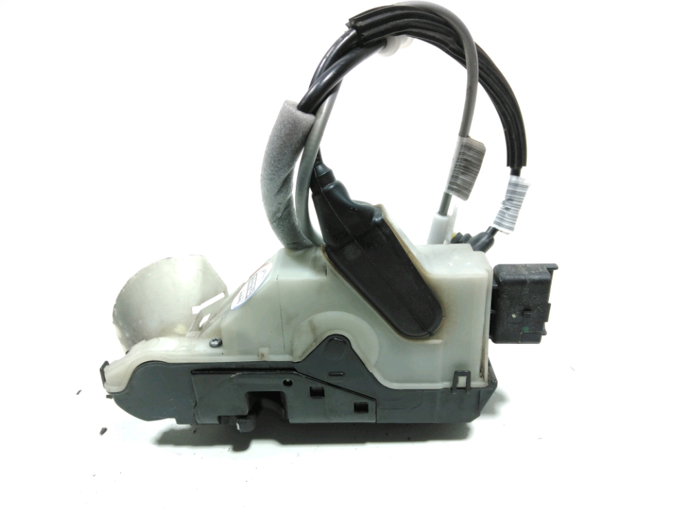 Serrure de porte avant gauche