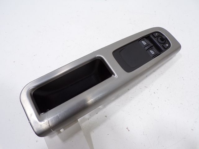 Commande lève-vitre avant gauche