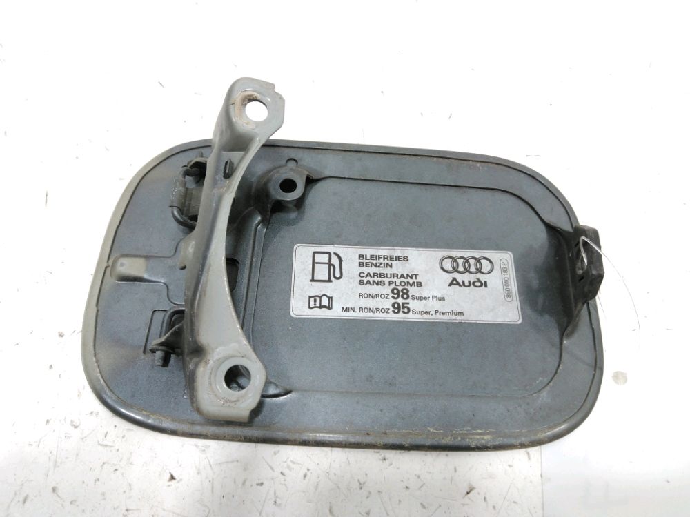 Trappe à carburant