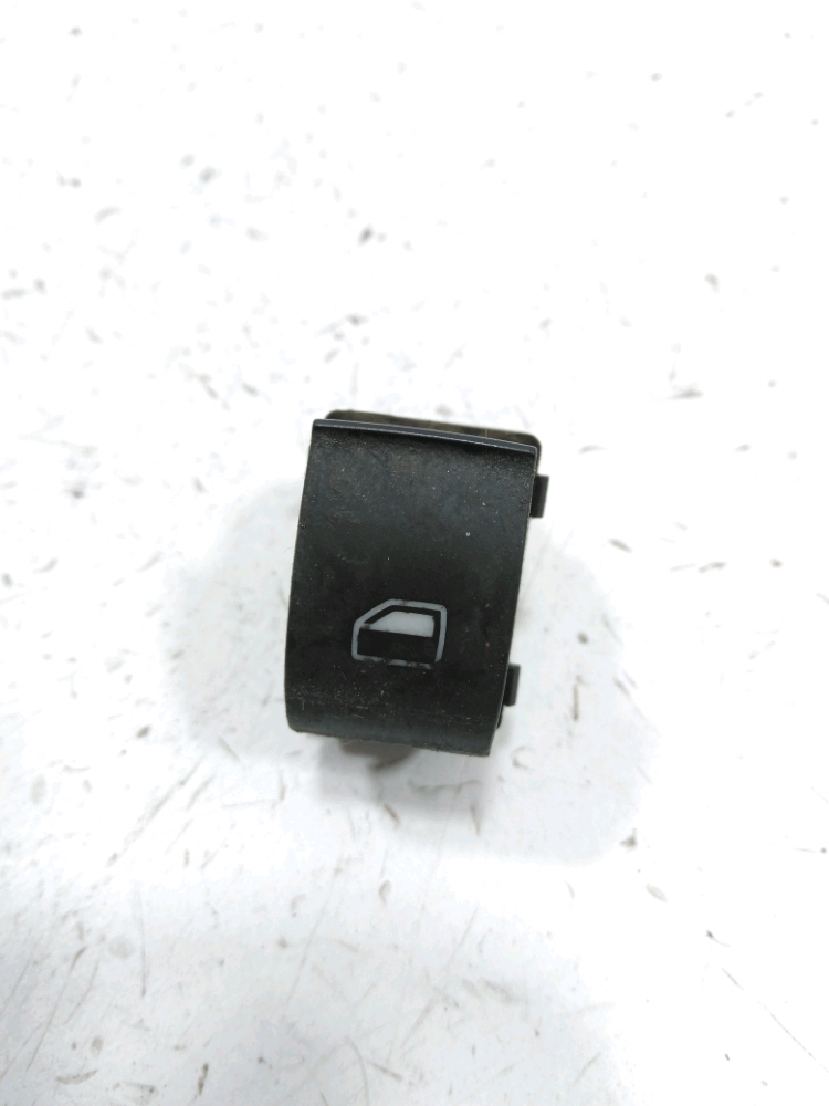 Commande lève-vitre avant droit