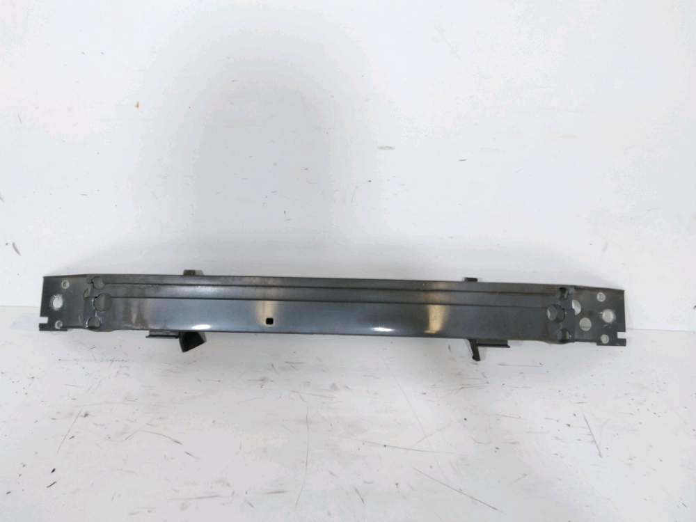 Renfort pare-choc avant