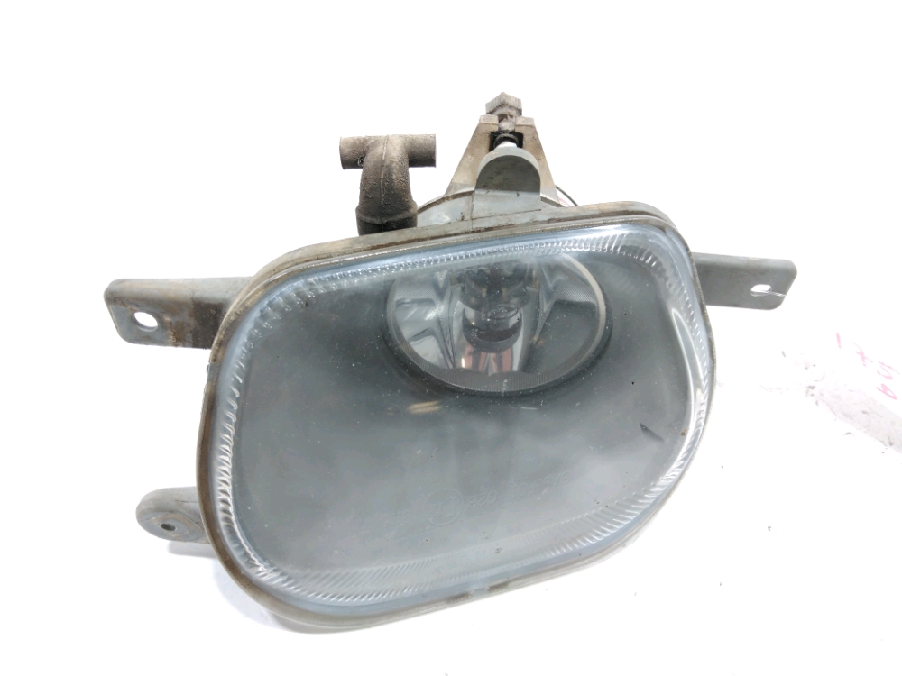 Antibrouillard avant droit