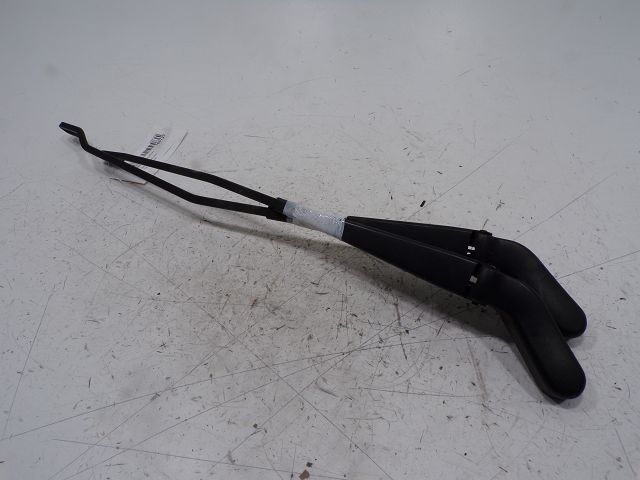 Bras d'essuie-glace avant