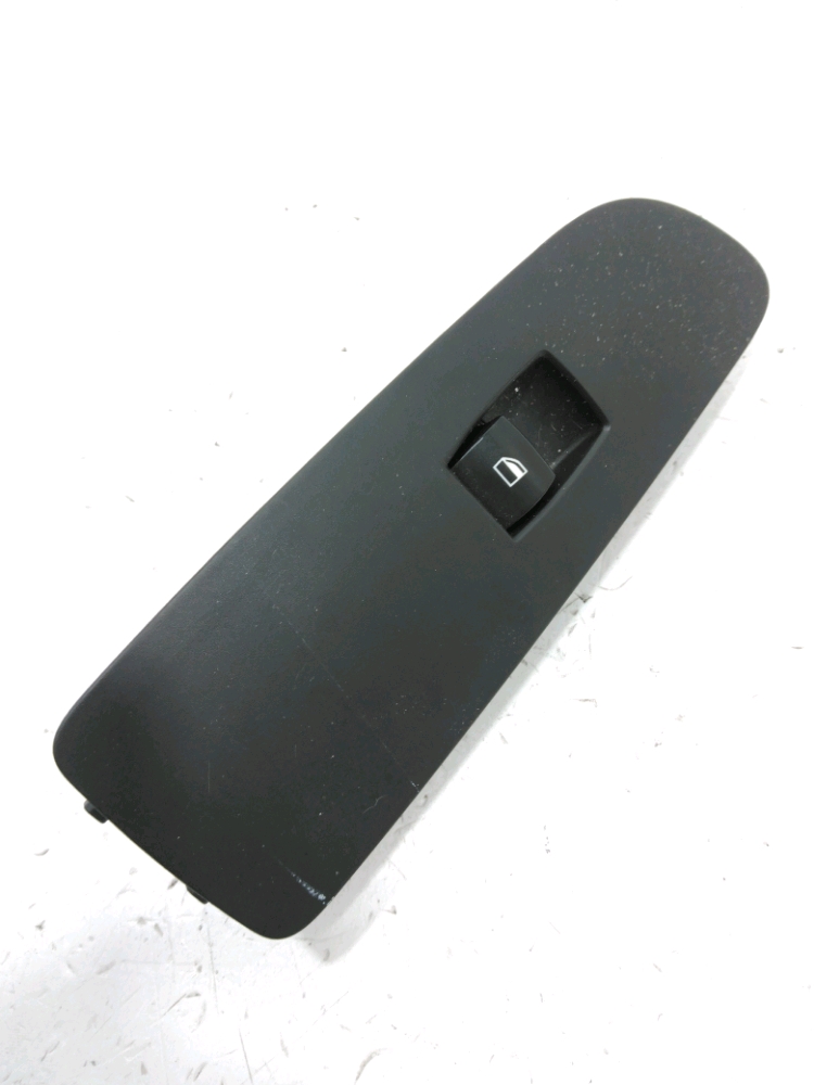 Commande lève-vitre avant droit