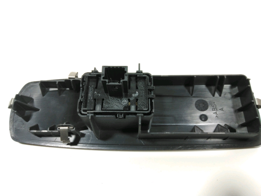 Commande lève-vitre avant droit