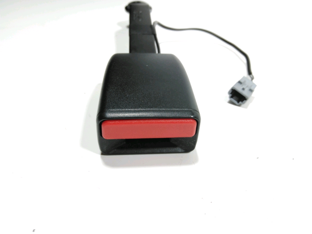 Ancrage ceinture avant droit